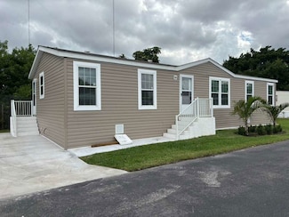 3487 SW 50th Ln Unit E-14, Davie, FL 33314