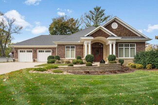 887 Mount Carmel Rd, Dubuque, IA 52003
