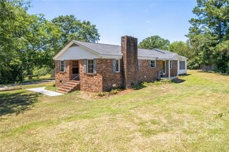 2246 Old Richburg Rd, Richburg, SC 29729