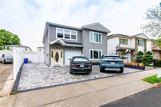 88 Radford St, Staten Island, NY 10314