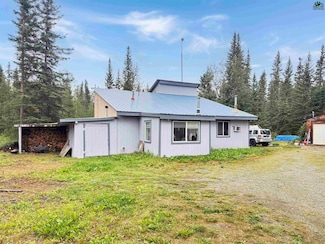 3041 Triple h Rd, Delta Junction, AK 99737