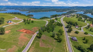 304 Waterview Way, Morristown, TN 37814