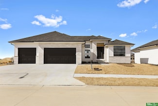 5430 N 212th Ave, Elkhorn, NE 68022