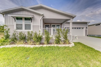 38847 Golf View Ave, Dade City, FL 33525