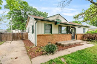 5226 S Madison Ave, Wichita, KS 67216