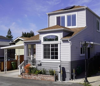 14685 Oka Rd Unit 28, Los Gatos, CA 95032