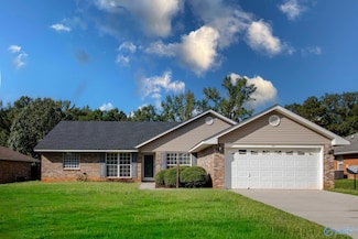 111 Spirit Dr, Toney, AL 35773