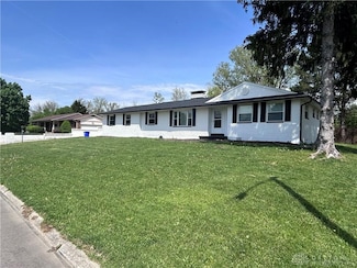 760 Accent Park Dr, Dayton, OH 45417