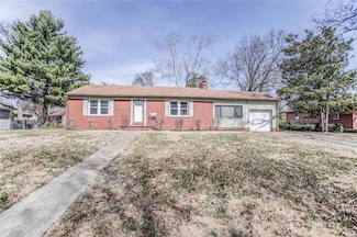 944 Douglas St, Alton, IL 62002