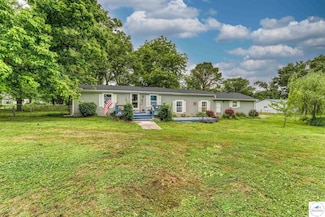 310 S 6th St, Deep Water, MO 64740