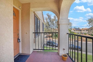 10774 Dabney Dr Unit 20, San Diego, CA 92126