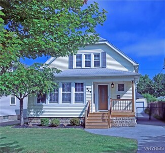 243 School St, Buffalo, NY 14217