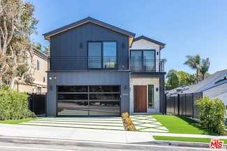 908 Rosecrans Ave, Manhattan Beach, CA 90266