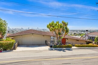 2530 E 21st St, Signal Hill, CA 90755