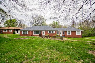 1527 Madison St, Clarksville, TN 37040