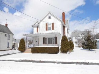 7 Fruit St, Perry, NY 14530