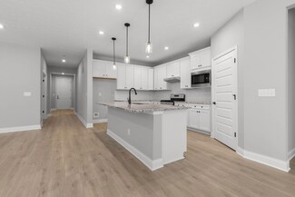 1045 Oldcastle Rd, Lewis Center, OH 43035