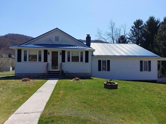 3604 Abbs Valley Rd, Bluefield, VA 24605