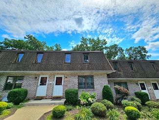 64 Granby Heights, Granby, MA 01033