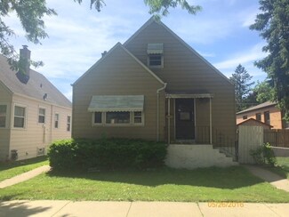 13306 S Mackinaw Ave, Chicago, IL 60633