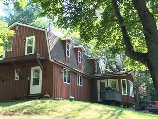 1268 Blanding Rd, Silver Creek, NY 14136