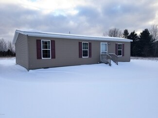 6351 E 3 1 2 Mile Rd, Luther, MI 49656