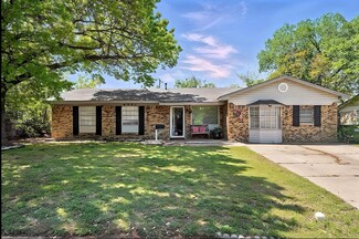 2321 Arcady Ln, Lancaster, TX 75134