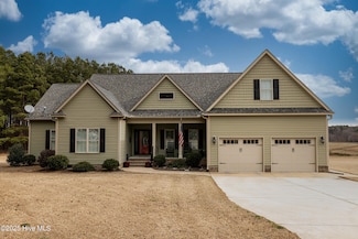 5204 Sandbridge Rd, Bailey, NC 27807