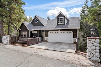 892 Breithorn Dr, Lake Arrowhead, CA 92352