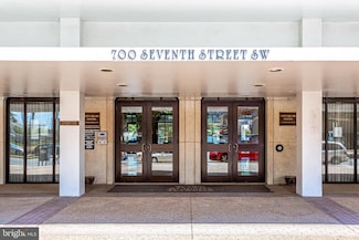 700 7th St SW Unit 707, Washington, DC 20024