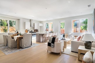 149 Flynn Ave, Mountain View, CA 94043