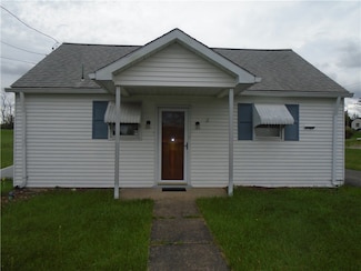 11 14th St, Latrobe, PA 15650