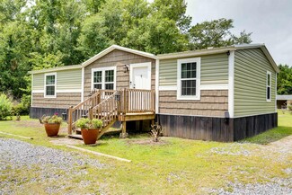 1321 Petigru Dr, Pawleys Island, SC 29585