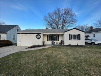 5845 W 224th St, Cleveland, OH 44126