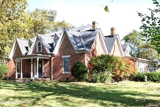 9717 Eminence Pike, Eminence, KY 40019