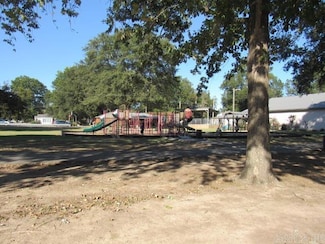 404 W 5th St, Carlisle, AR 72024