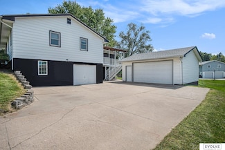 6021 Nebraska Ave, Omaha, NE 68104