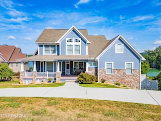 380 Fishers Loop, Sharps Chapel, TN 37866