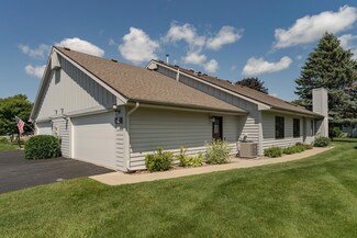 1743 Lakeview Dr SW, Rochester, MN 55902