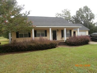 290 Dean Ave, Blakely, GA 39823