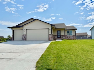 2267 S Chateau Ct, Wichita, KS 67207