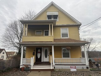 323 Olivia St Unit 2nd Floor, Derby, CT 06418