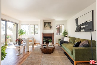 1809 Peyton Ave Unit 114, Burbank, CA 91504