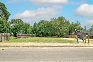 504 W Elliott St, Austin, TX 78753