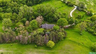 8259 Paradise Hills Ln, Fort Calhoun, NE 68023