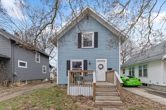 1513 Knollwood Ave, Lansing, MI 48906