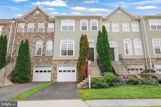 868 Stonefield Square NE, Leesburg, VA 20176
