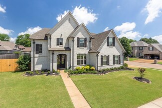 9030 River Pine Dr, Cordova, TN 38016