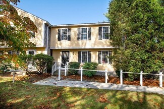 18 Carrie Litchfield Ln, Scituate, MA 02066