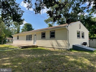 4137 Anna Dr, Hammonton, NJ 08037